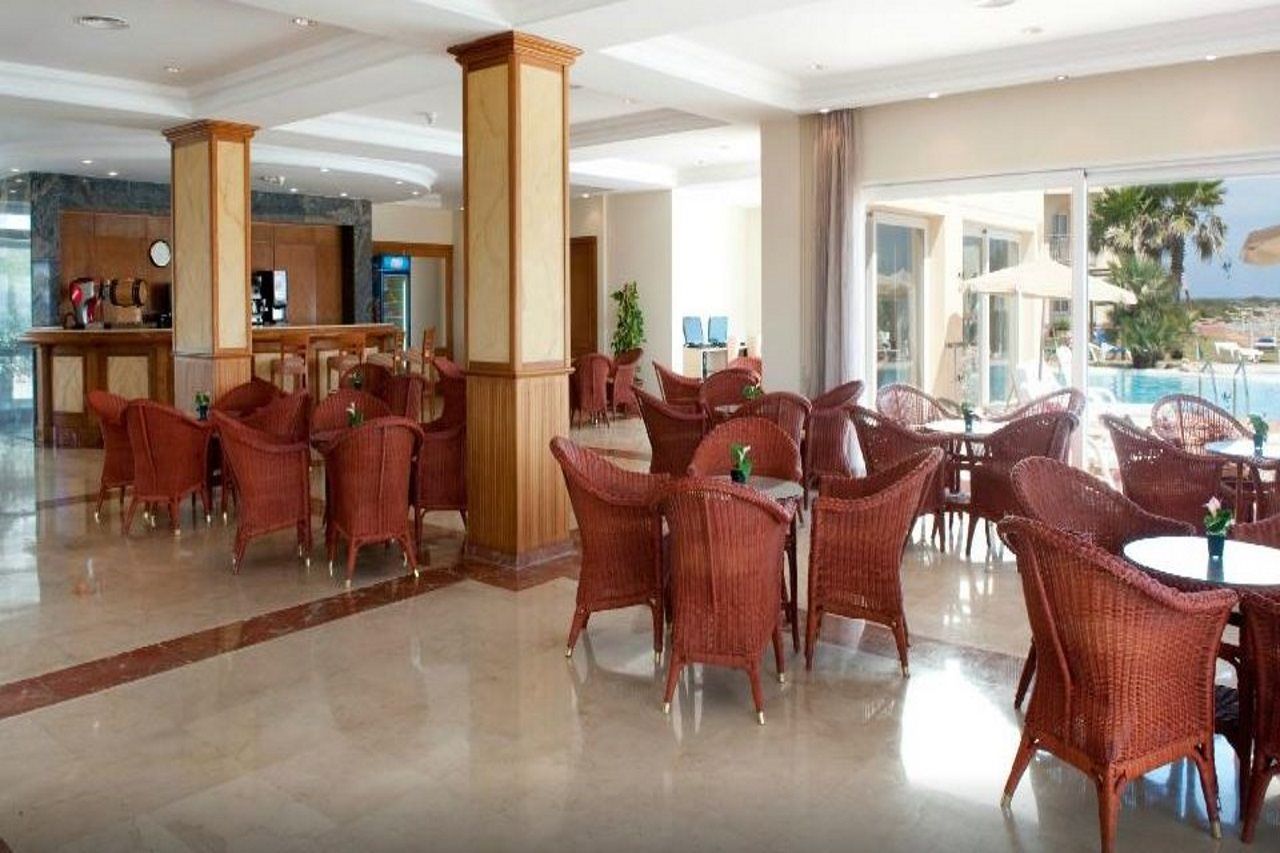 Grupotel Tamariscos Ситадела Екстериор снимка
